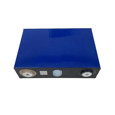 What is the output current of the battery in the energy storage cabinet 